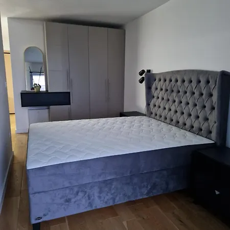 Appartement River Walk Asi